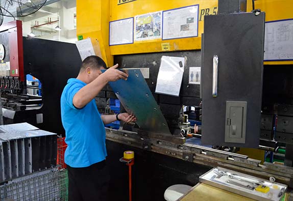 香洲区钣金加工厂 如何选择折弯系数